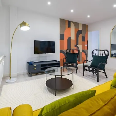 - Plaza Mayor Of - 1 Min Alcazar *